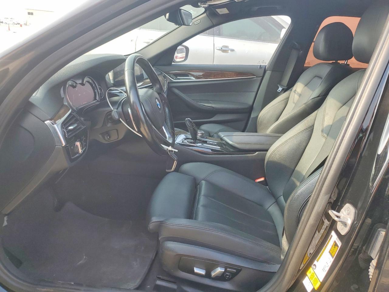 2018 BMW 530 I - zdjęcie 7