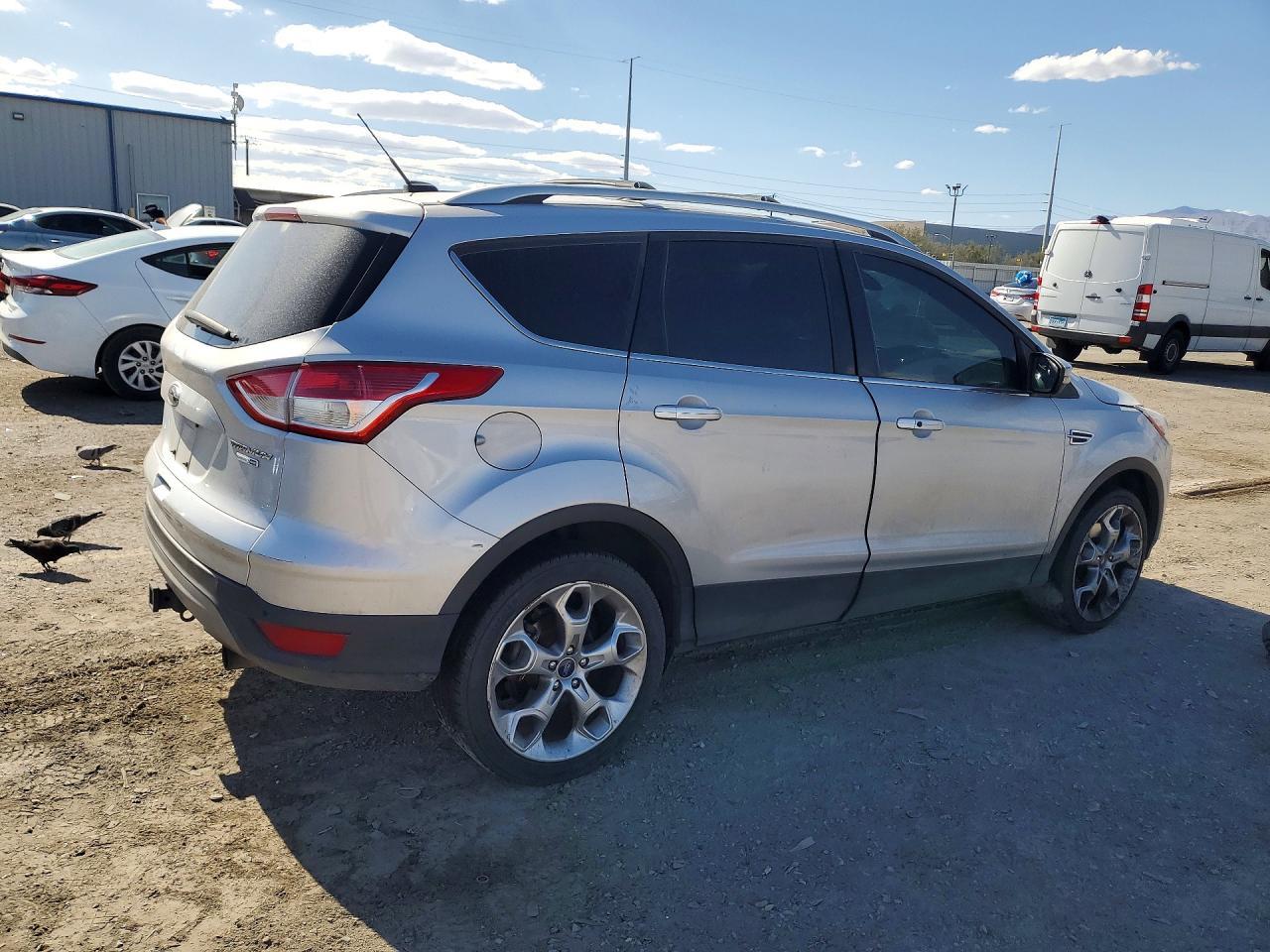 2013 Ford Escape Titanium - zdjęcie 3