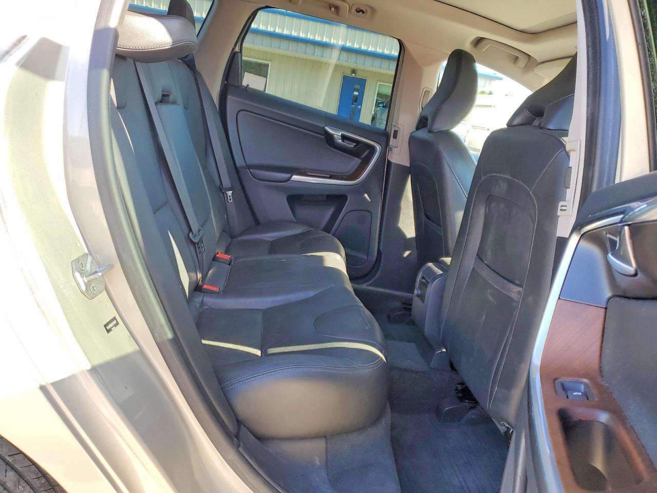 2017 Volvo Xc60 T5 Inscription - zdjęcie 10