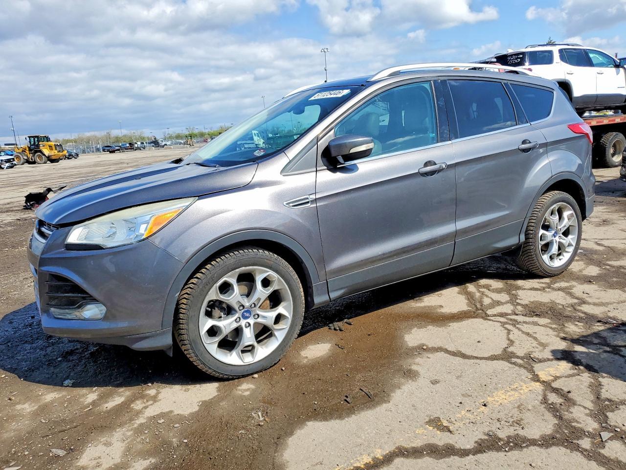 2014 Ford Escape Titanium - zdjęcie główne