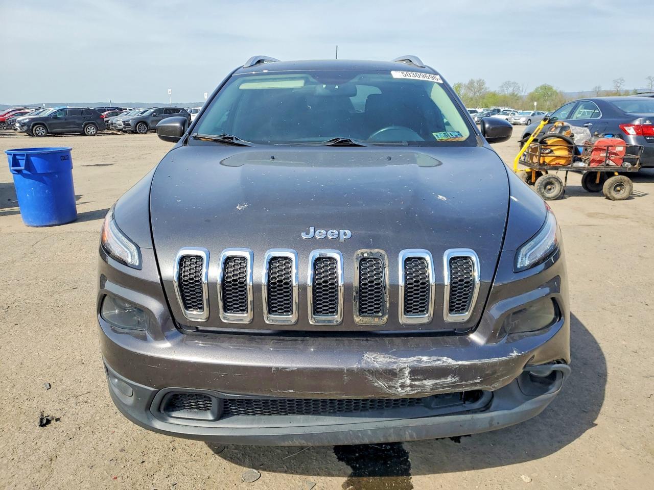 2016 Jeep Cherokee Latitude - zdjęcie 5