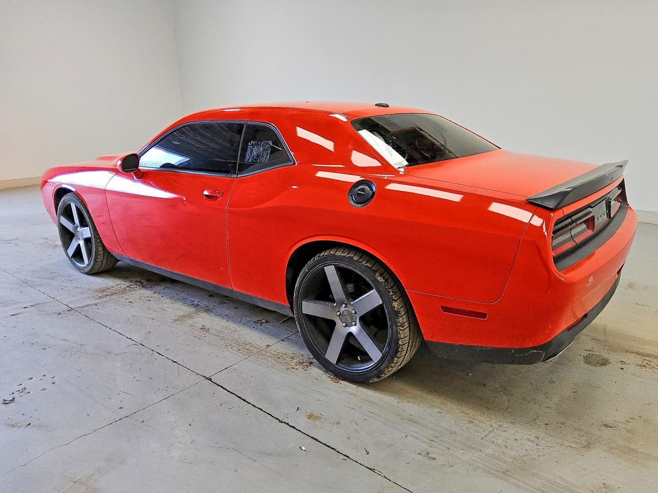 2019 Dodge Challenger Sxt - zdjęcie 2