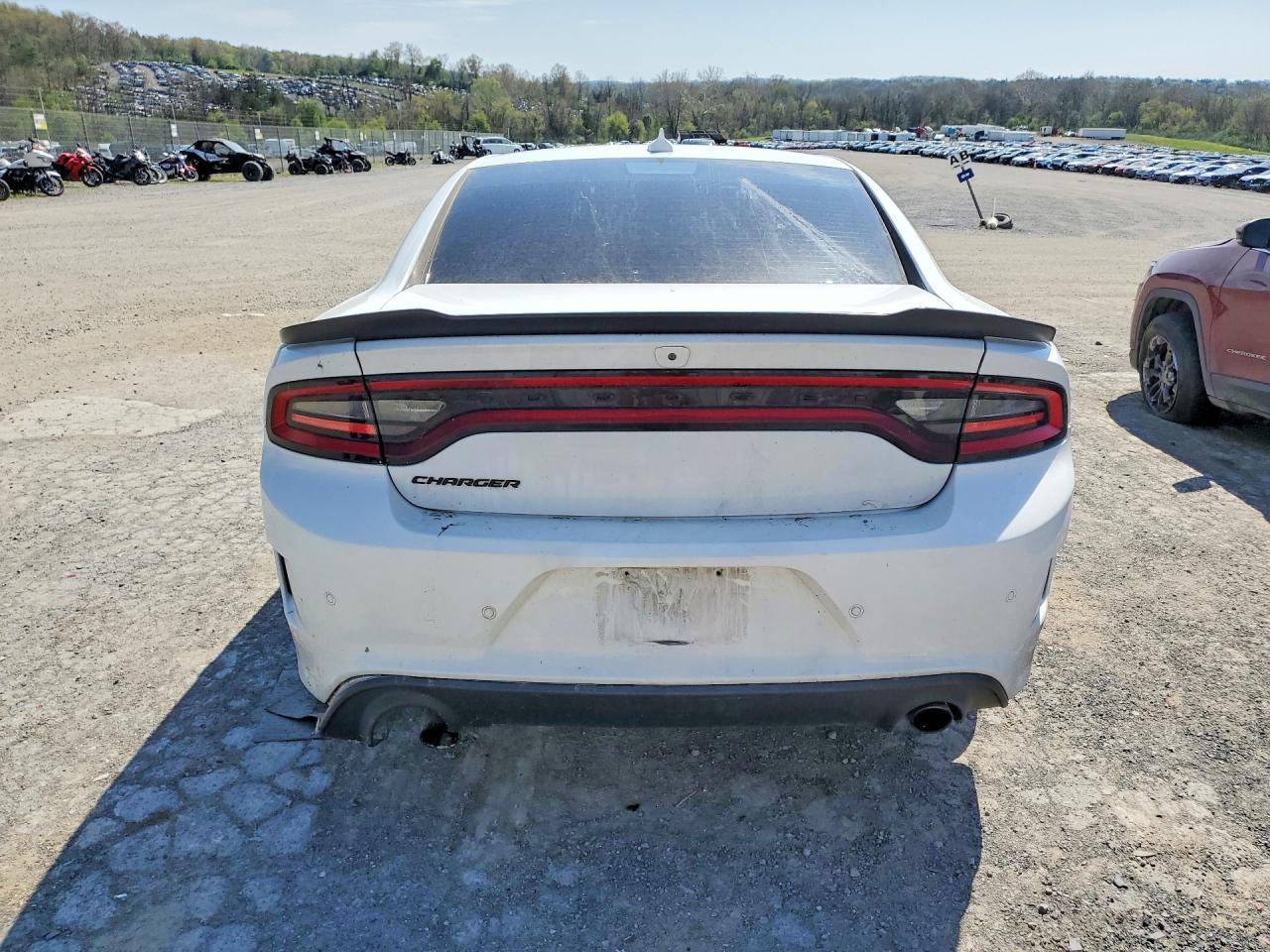 2021 Dodge Charger Gt - zdjęcie 6