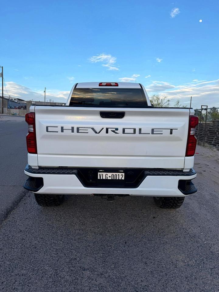 2022 Chevrolet Silverado C1500 - zdjęcie 6