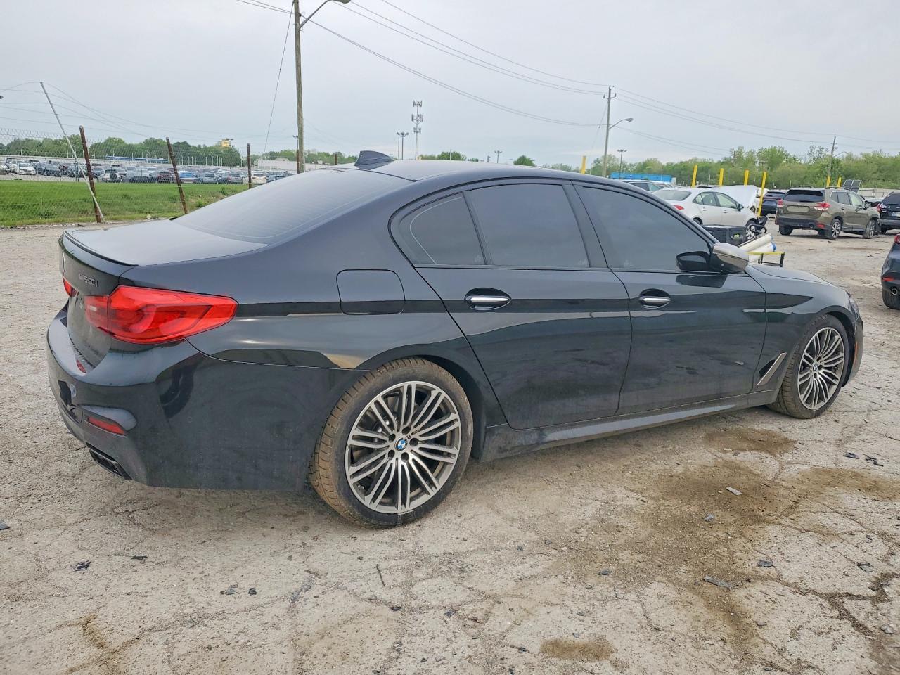 2018 BMW M550Xi - zdjęcie 3