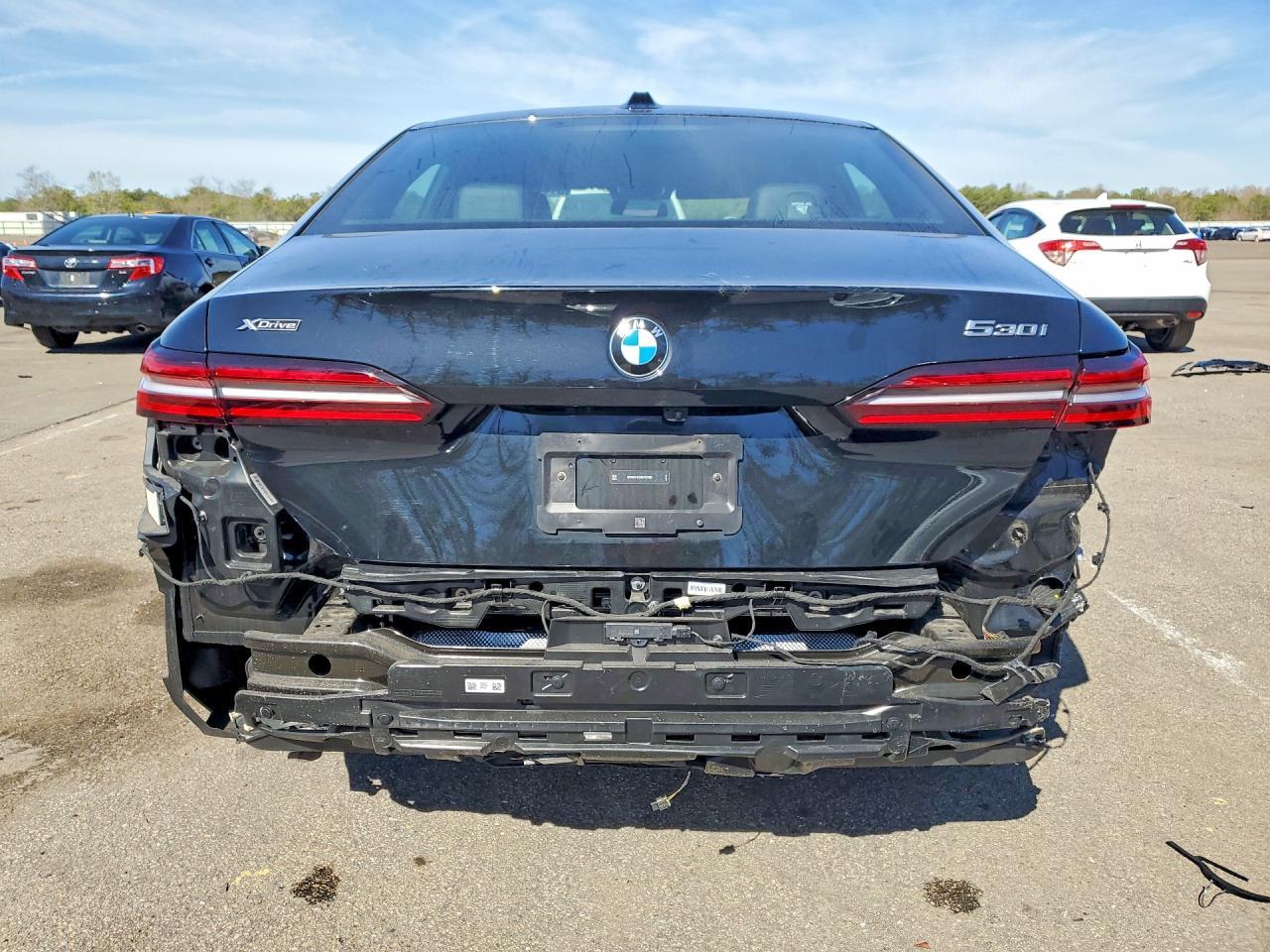 2024 BMW 530 Xi - zdjęcie 6