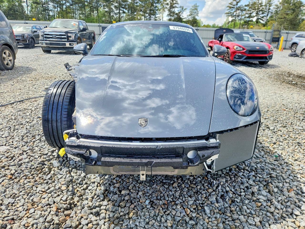 2025 Porsche 911 Carrera S - zdjęcie 5