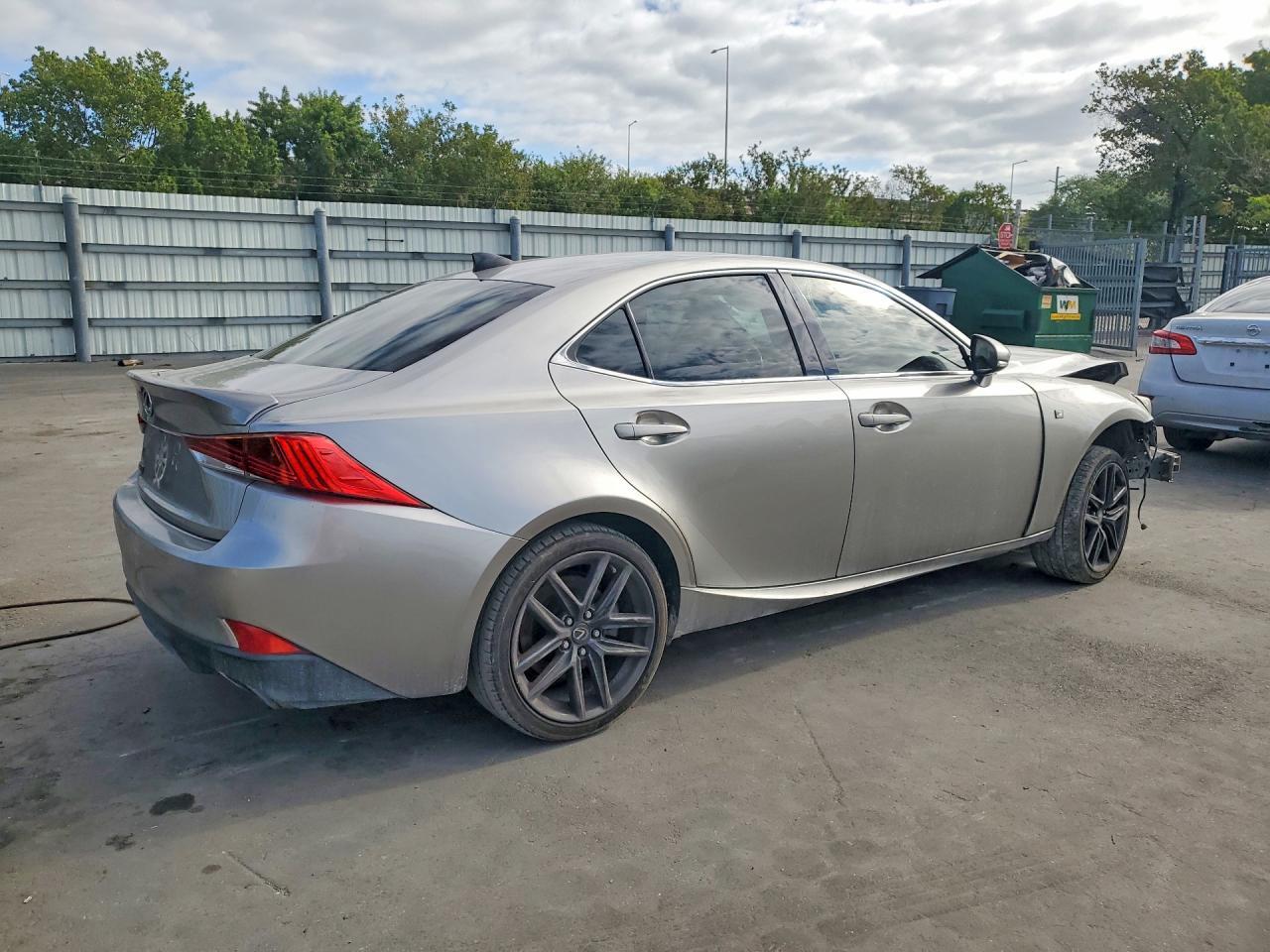 2017 Lexus Is 200T Base - zdjęcie 3