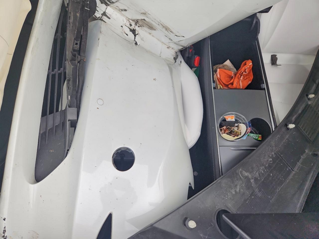 2022 Tesla Model 3 - zdjęcie 8