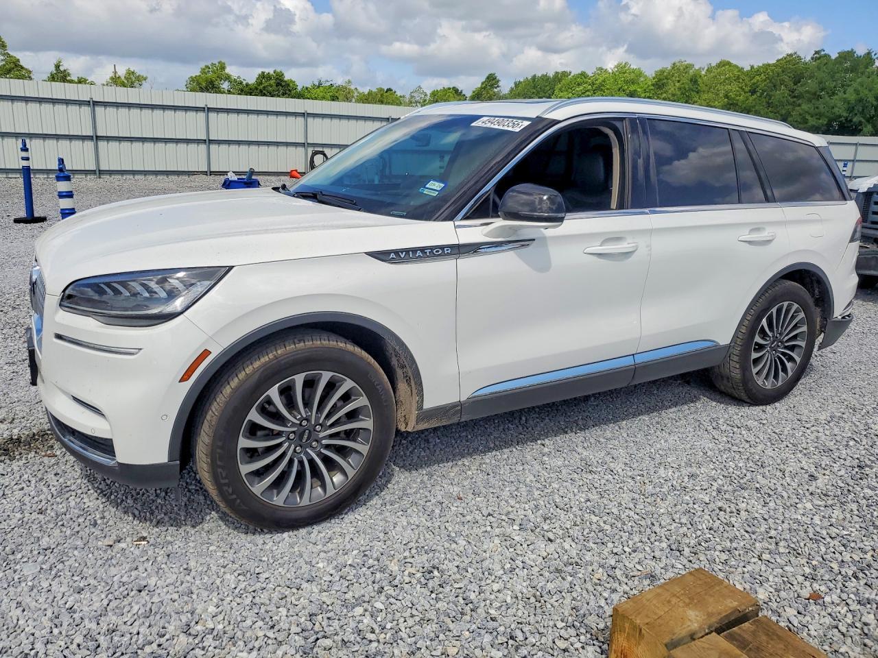 2022 Lincoln Aviator Reserve - zdjęcie główne