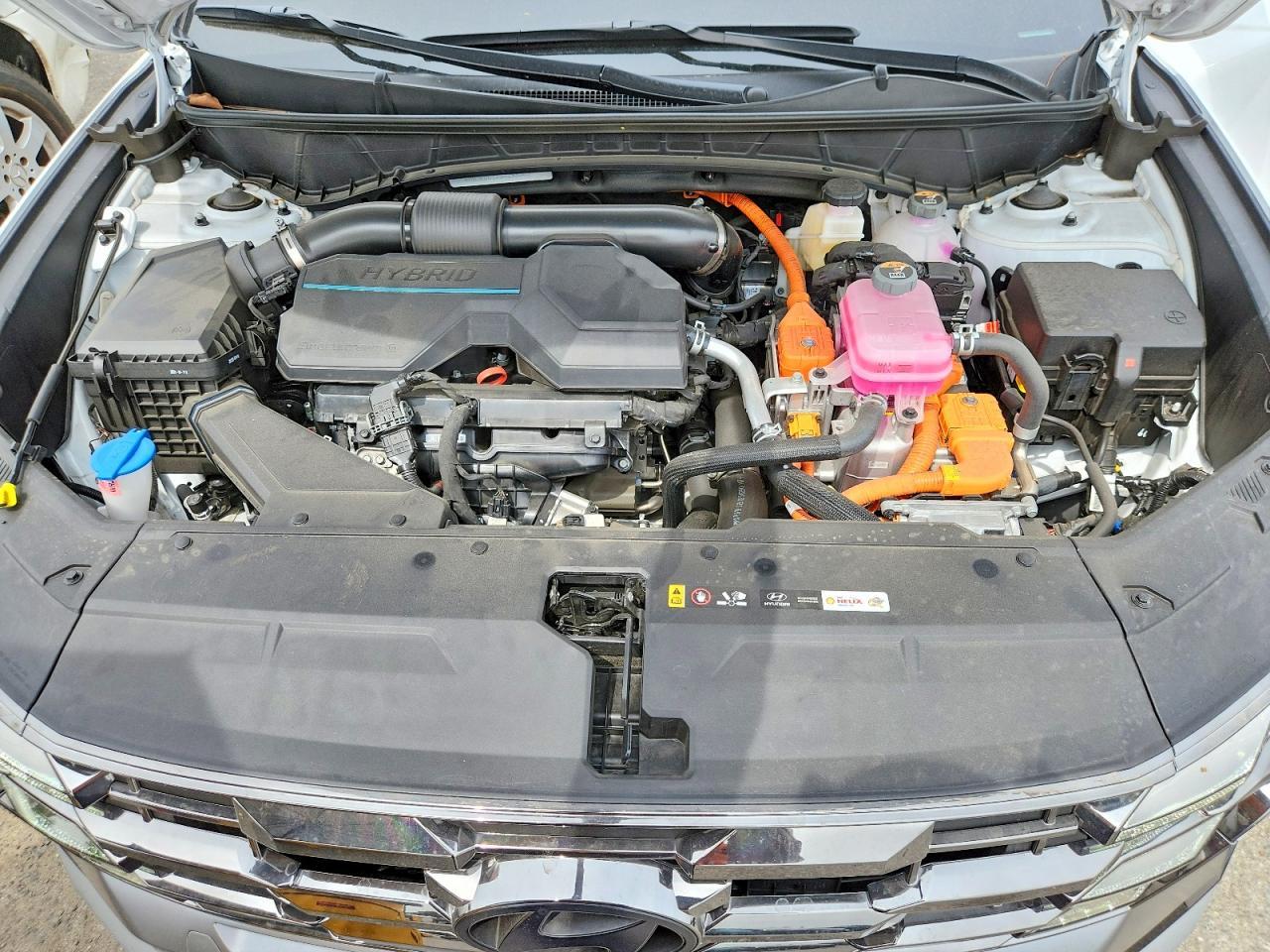 2025 Hyundai Tucson Hybrid Limited - zdjęcie 11
