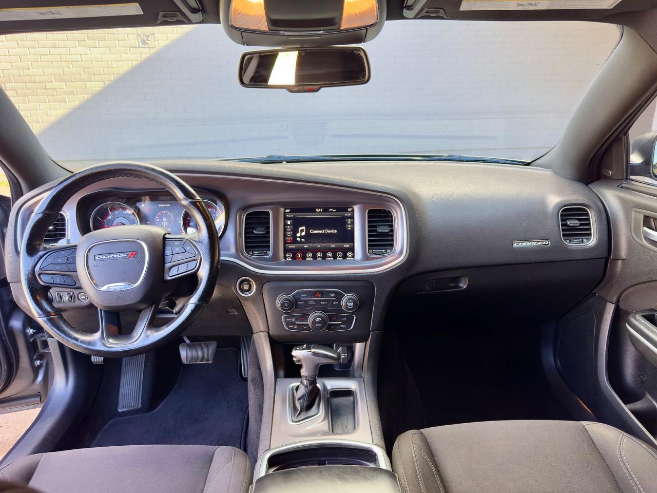 2019 Dodge Charger Sxt - zdjęcie 9