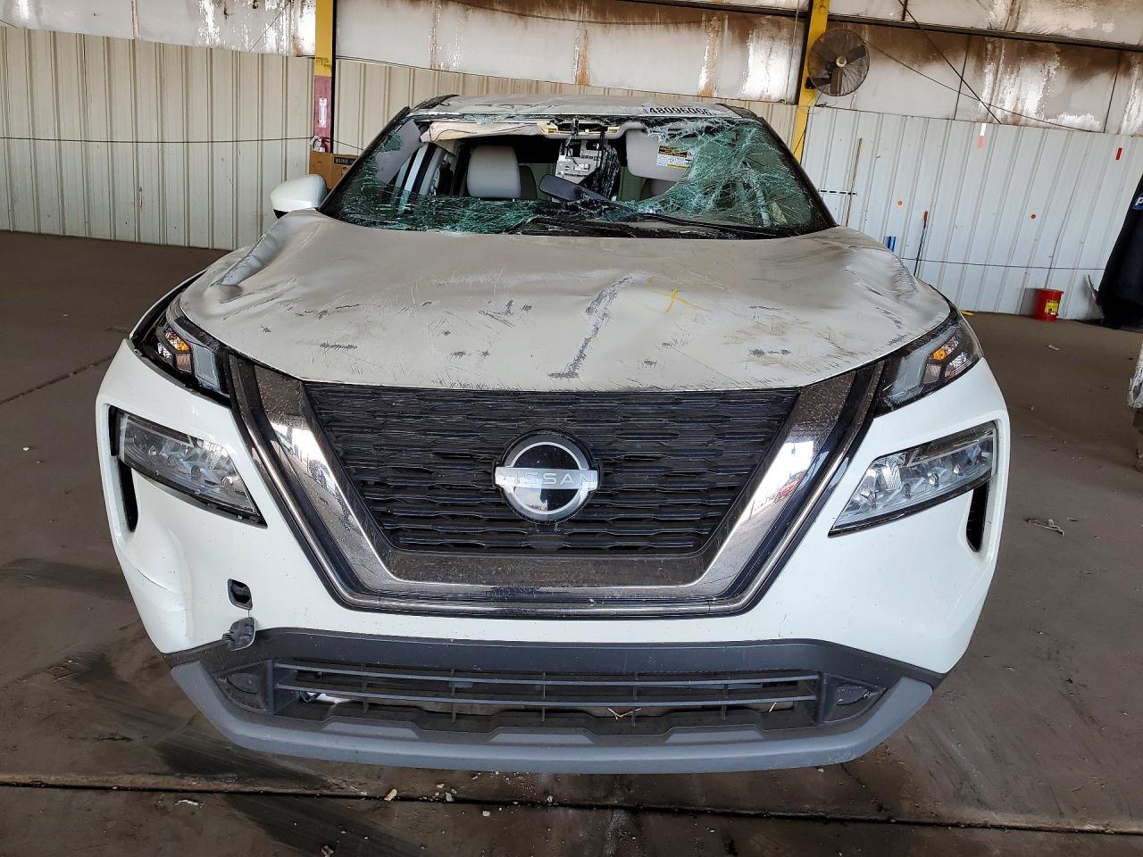 2023 Nissan Rogue Sv - zdjęcie 5