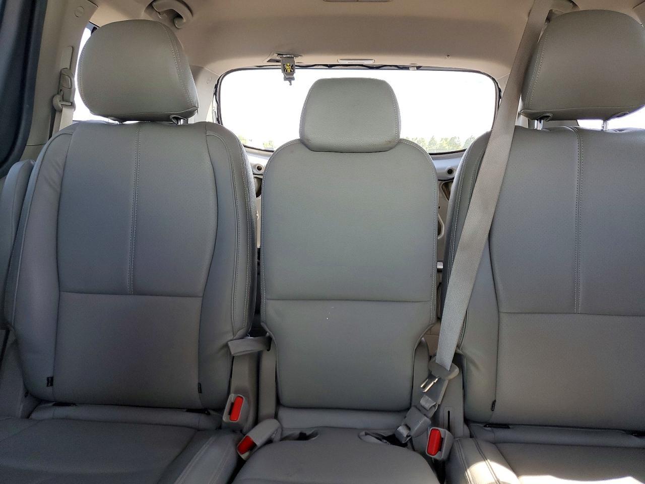 2016 Kia Sedona Lx - zdjęcie 10