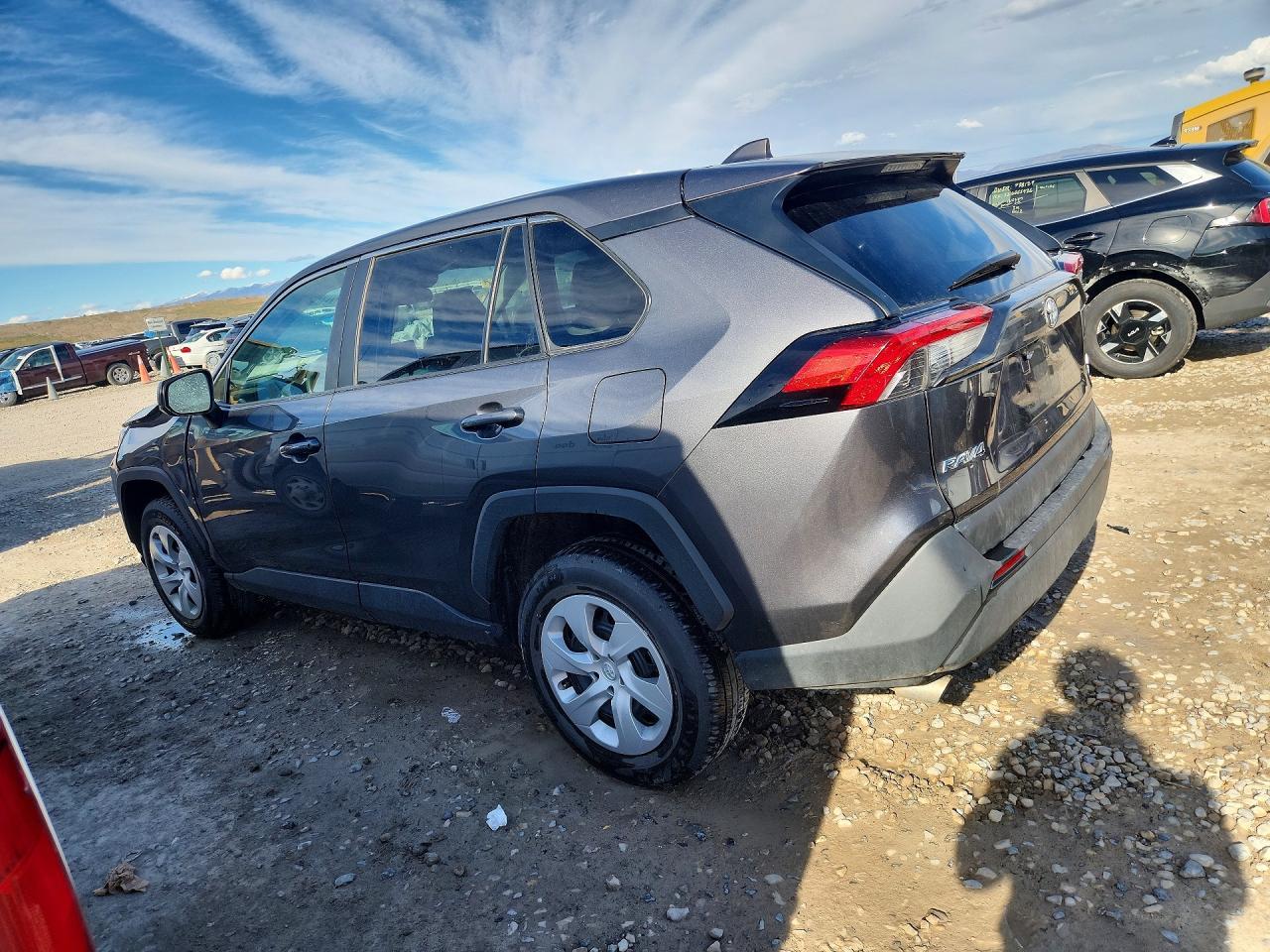 2025 Toyota Rav4 Le - zdjęcie 2