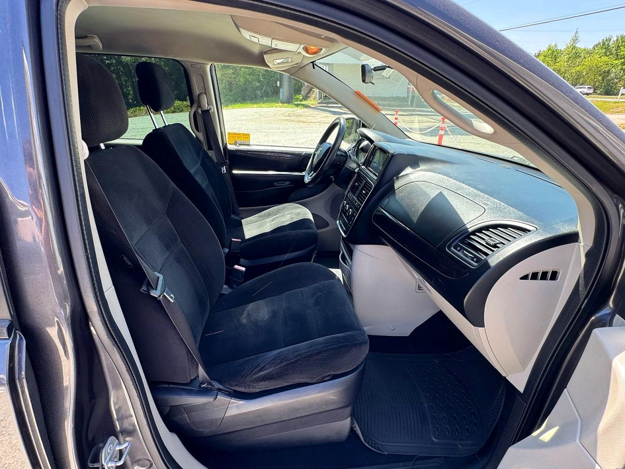 2016 Dodge Grand Caravan Se - zdjęcie 5