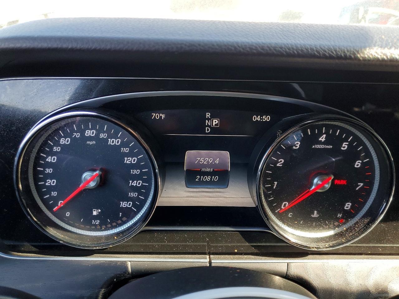 2017 Mercedes-Benz E 300 - zdjęcie 9