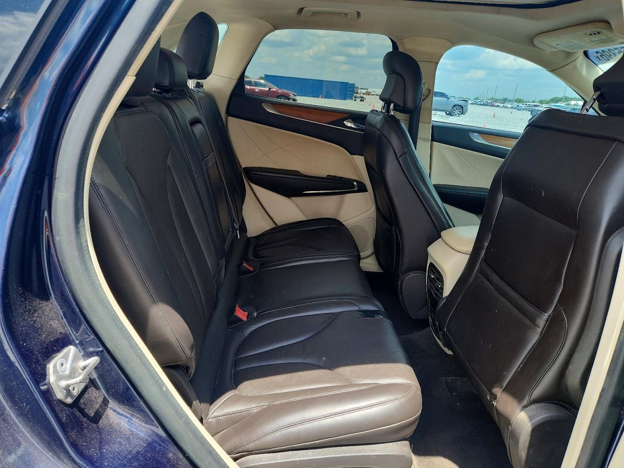 2015 Lincoln Townhouse Mkc - zdjęcie 10