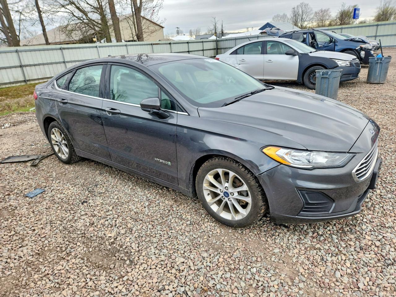 2019 Ford Fusion Se - zdjęcie 4