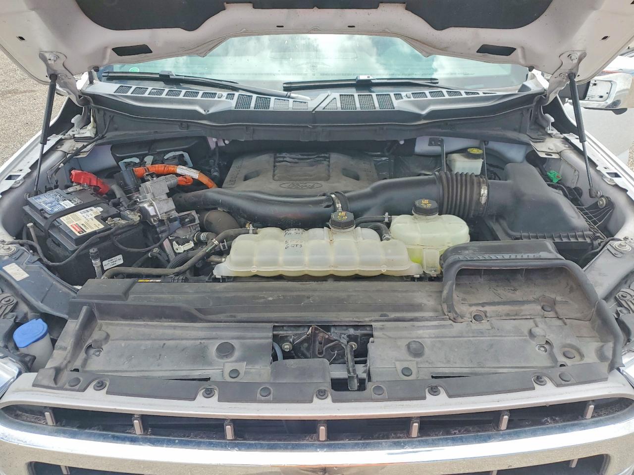 2021 Ford F150 Supercrew - zdjęcie 11