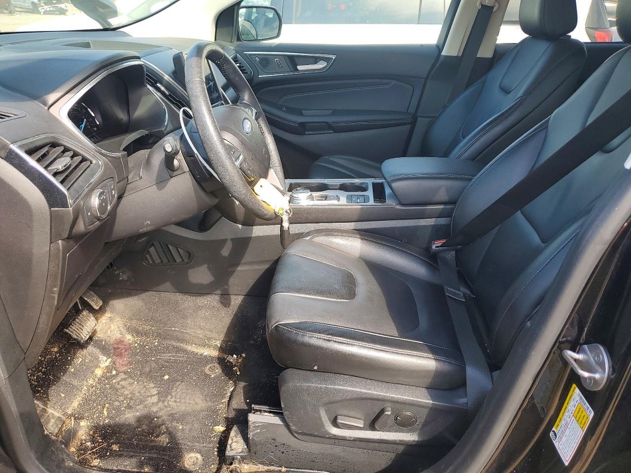 2021 Ford Edge Titanium - zdjęcie 7