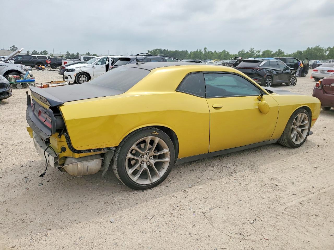 2020 Dodge Challenger Gt - zdjęcie 3