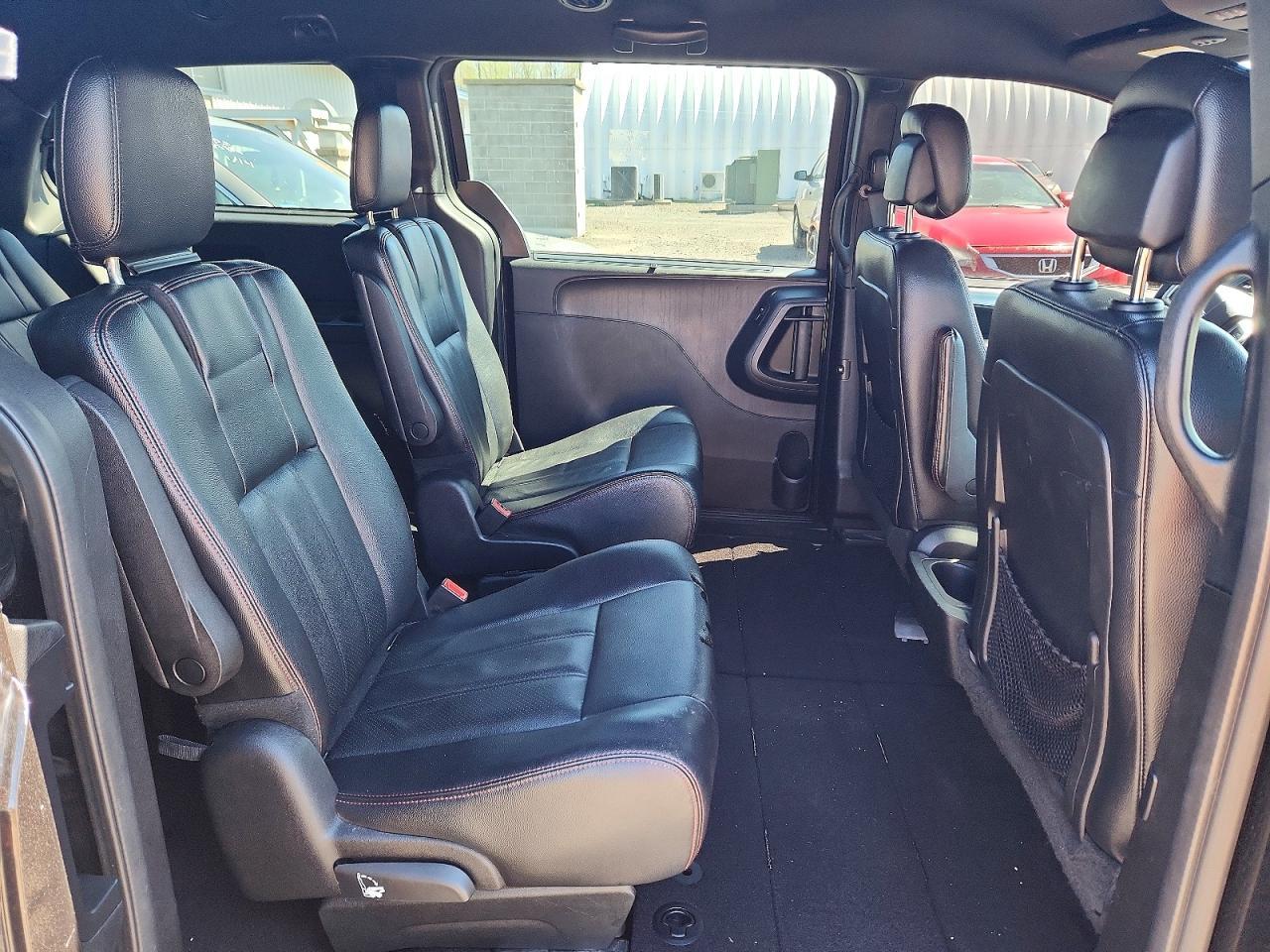 2019 Dodge Grand Caravan Gt - zdjęcie 11