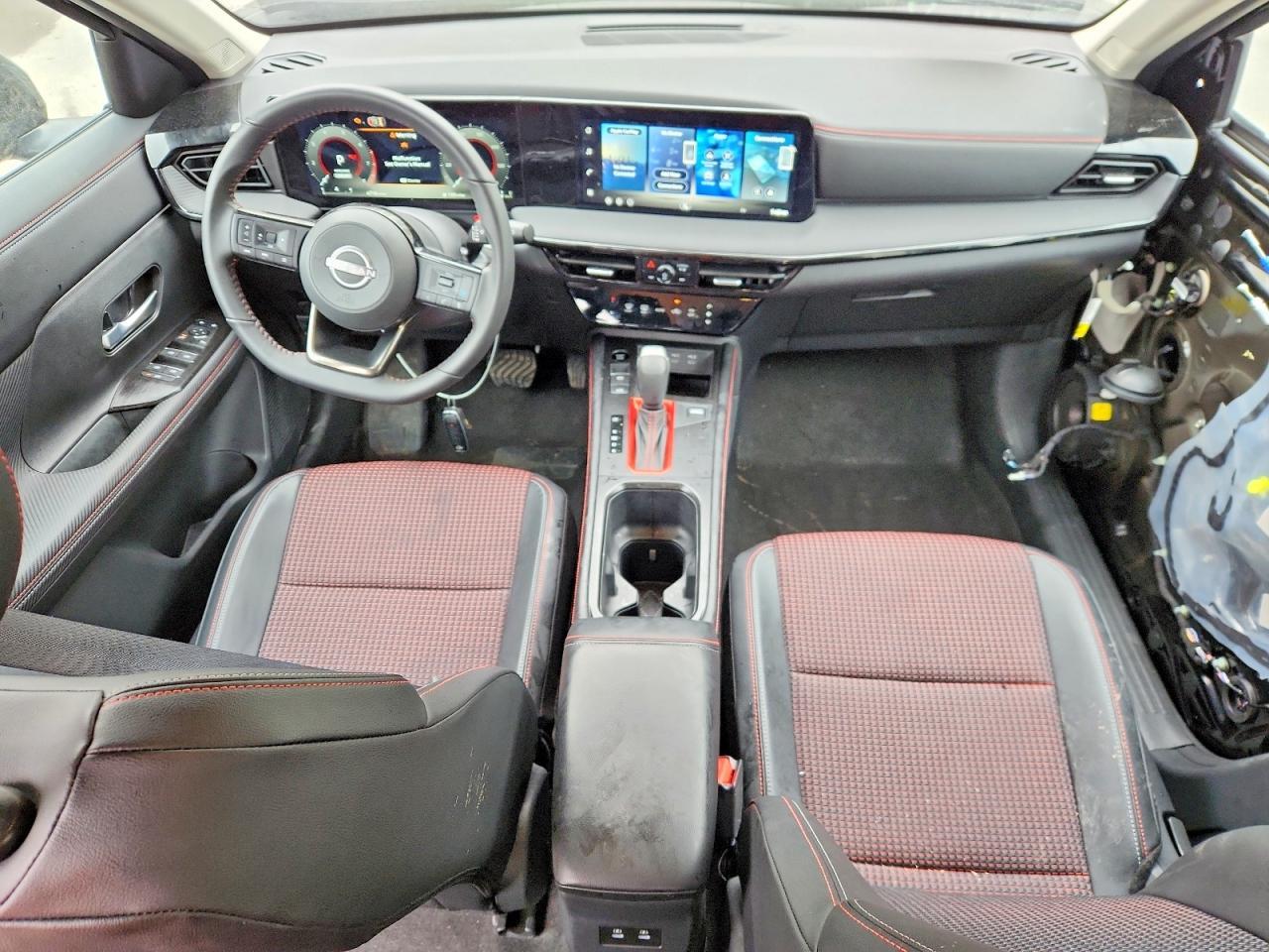 2026 Nissan Kicks Sr - zdjęcie 8