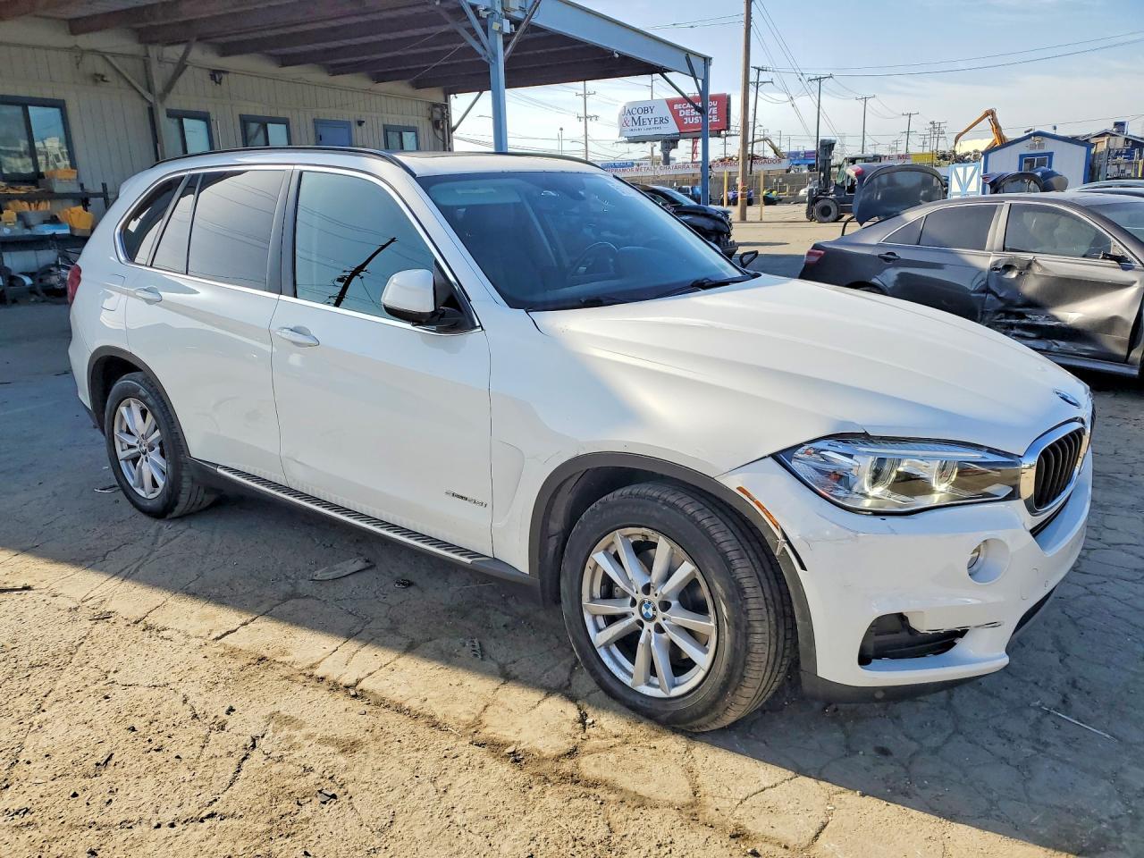 2014 BMW X5 Sdrive35I - zdjęcie 4