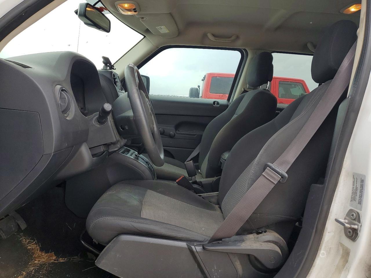 2016 Jeep Patriot - zdjęcie 7