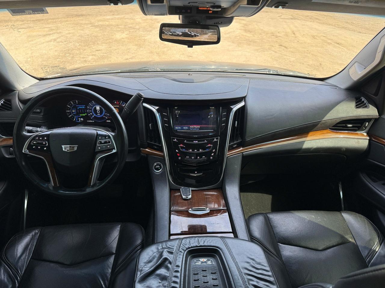 2017 Cadillac Escalade Luxury - zdjęcie 9