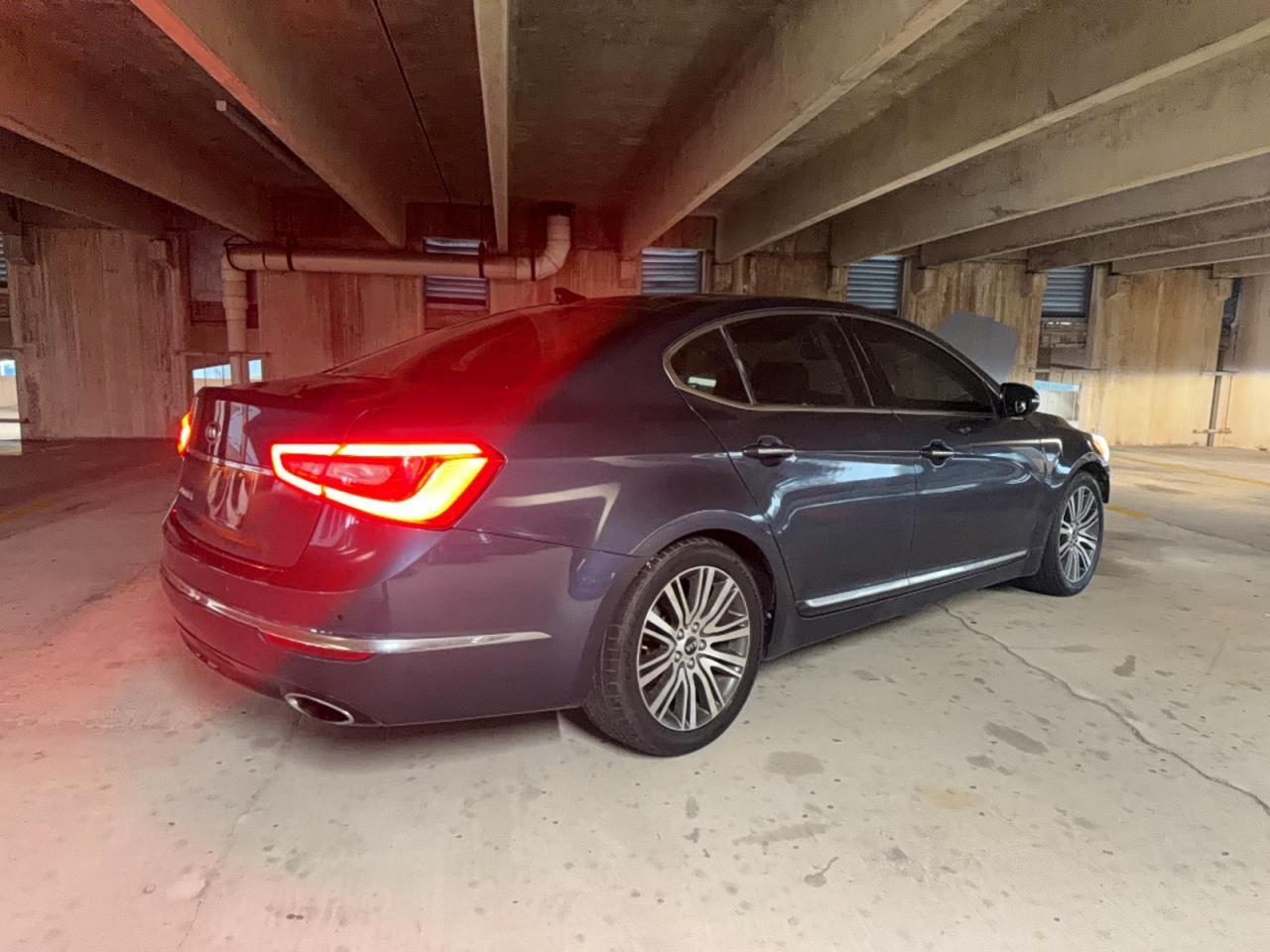2014 Kia Cadenza Premium - zdjęcie 4