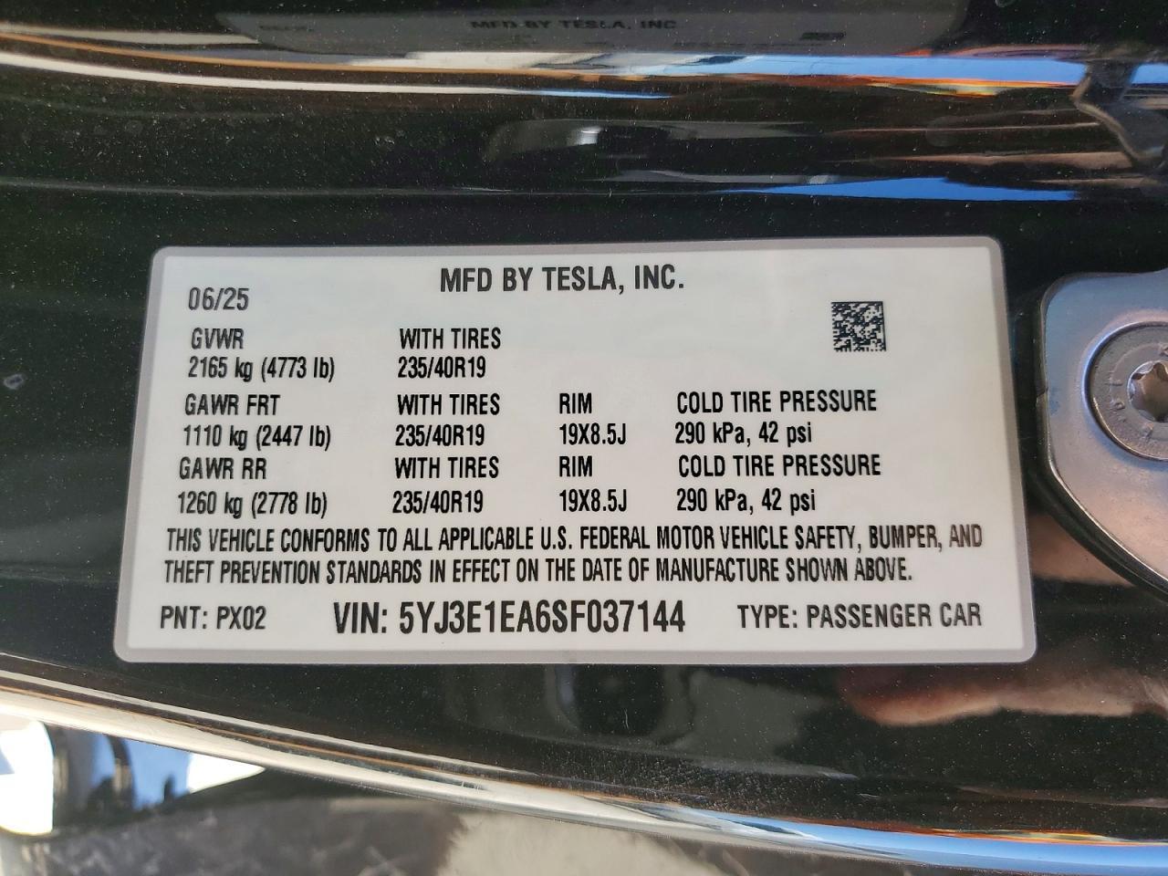 2025 Tesla Model 3 - zdjęcie 12