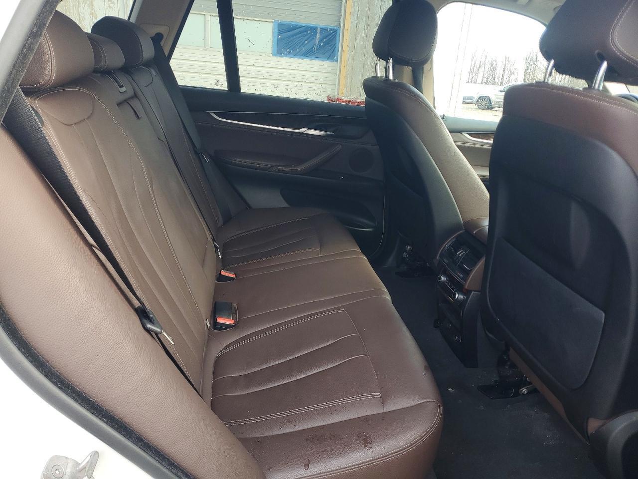 2015 BMW X5 xDrive35I - zdjęcie 11