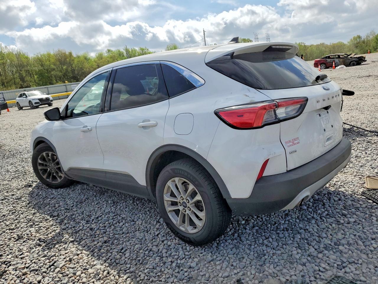 2020 Ford Escape Se - zdjęcie 2