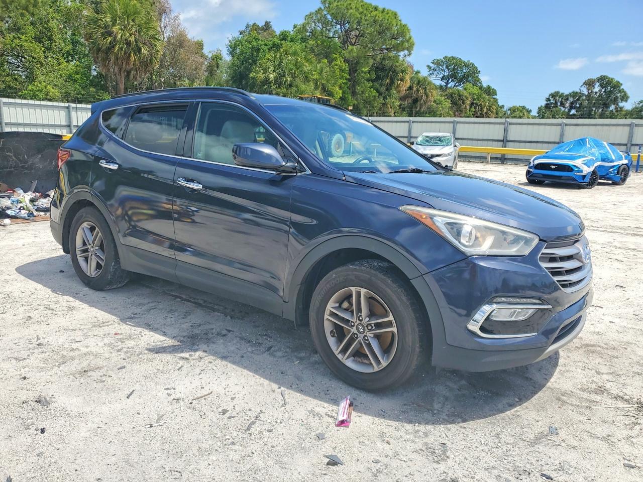 2017 Hyundai Santa Fe Sport 2.4L - zdjęcie 4
