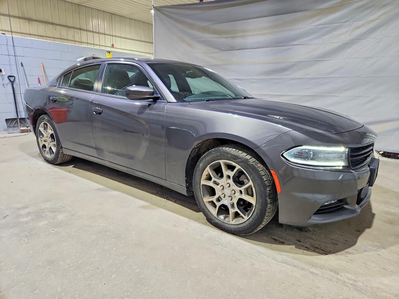 2015 Dodge Charger Sxt - zdjęcie 4