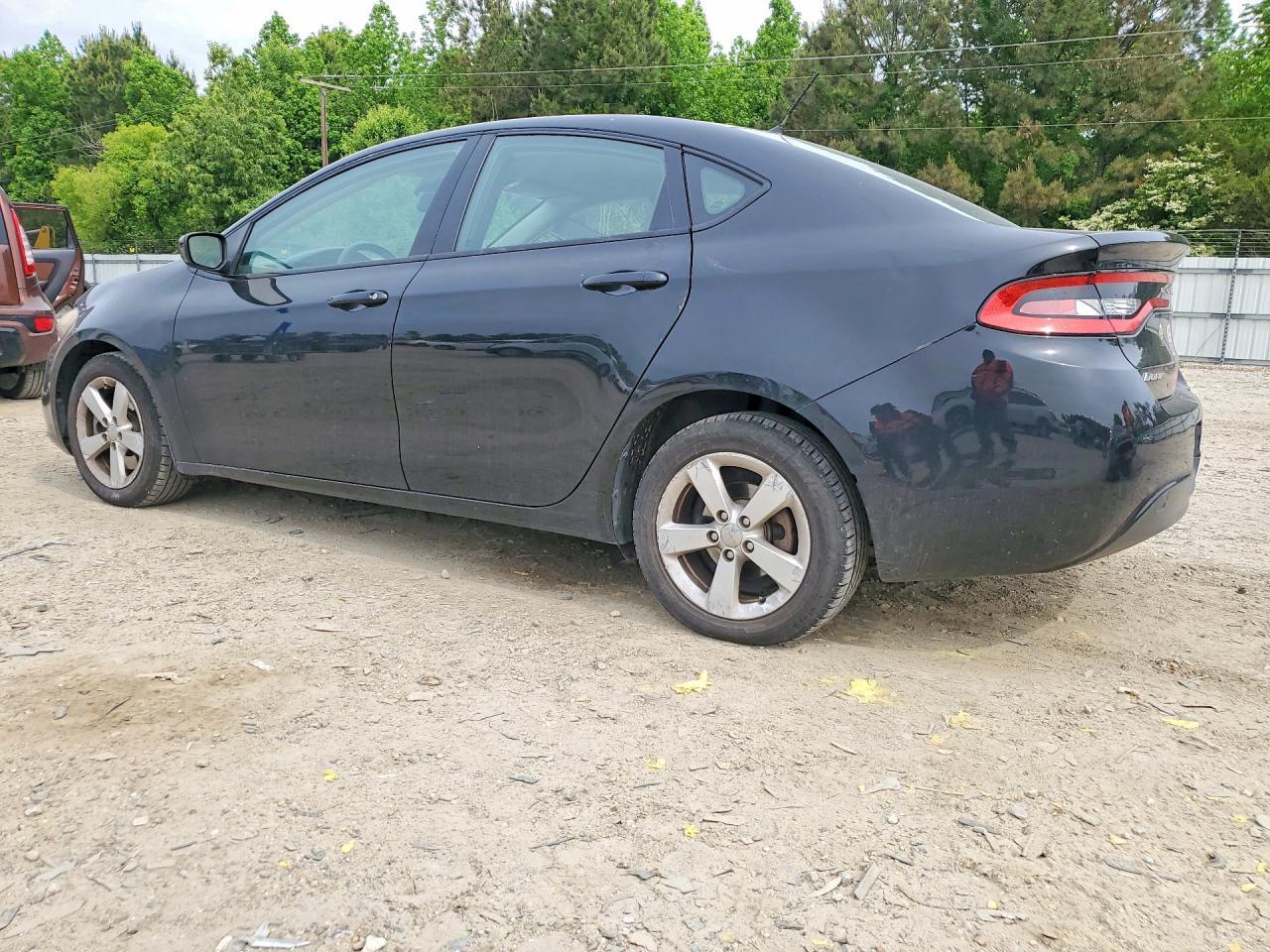 2015 Dodge Dart Sxt - zdjęcie 2