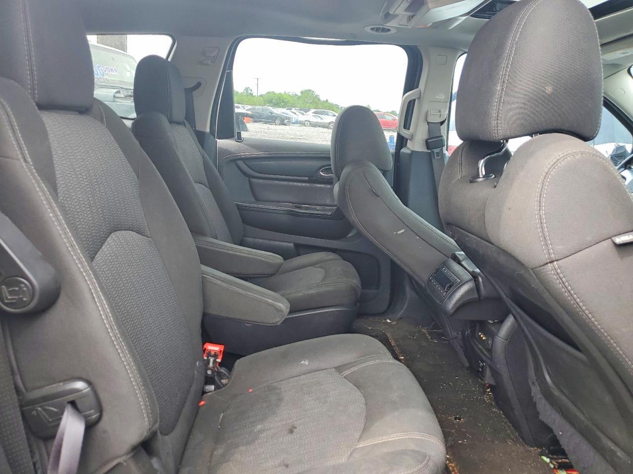 2016 Chevrolet Traverse Lt - zdjęcie 11