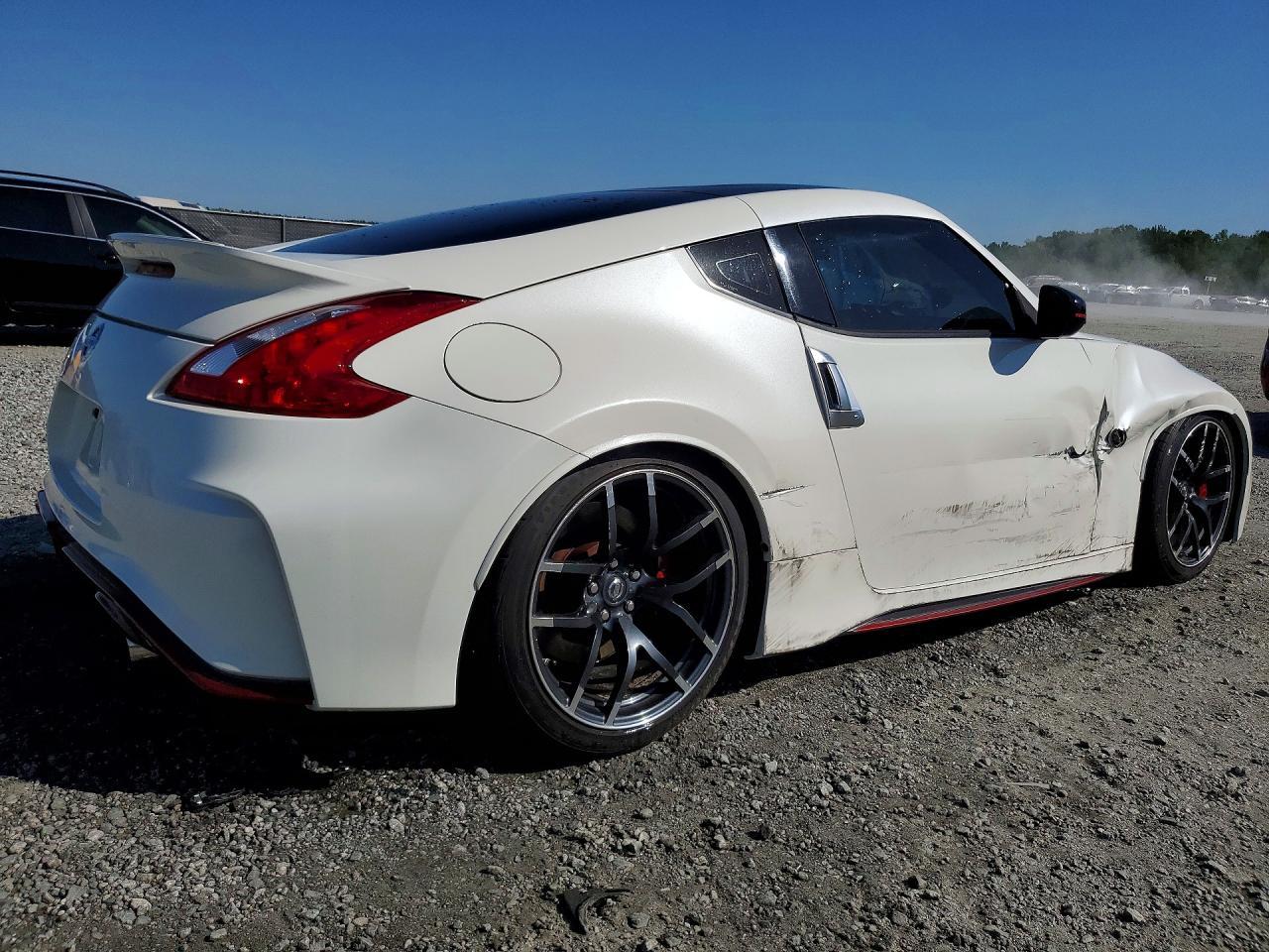 Nissan 370Z - zdjęcie 3