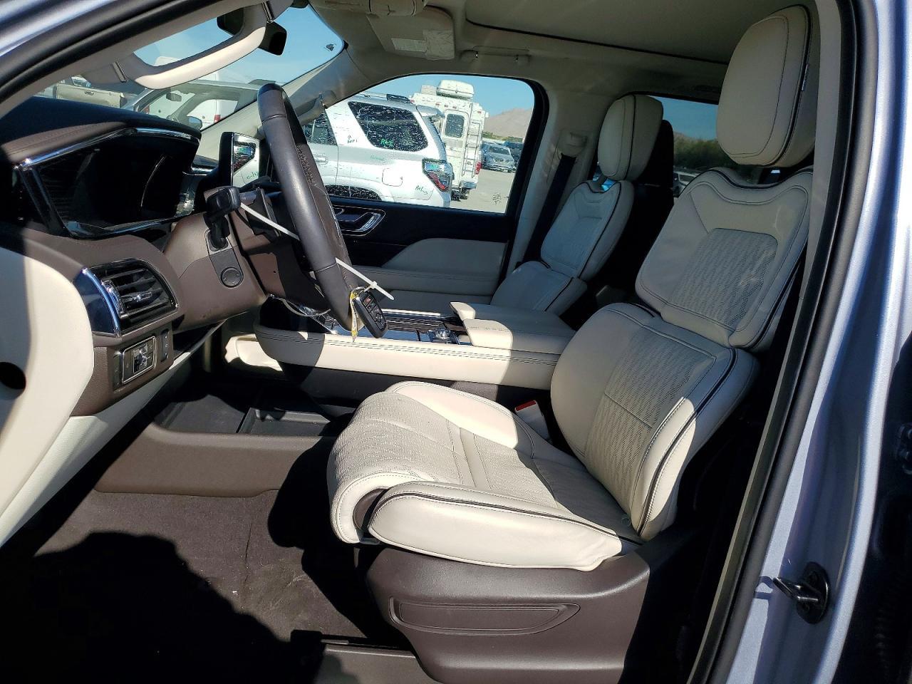 2023 Lincoln Navigator Black Label - zdjęcie 7