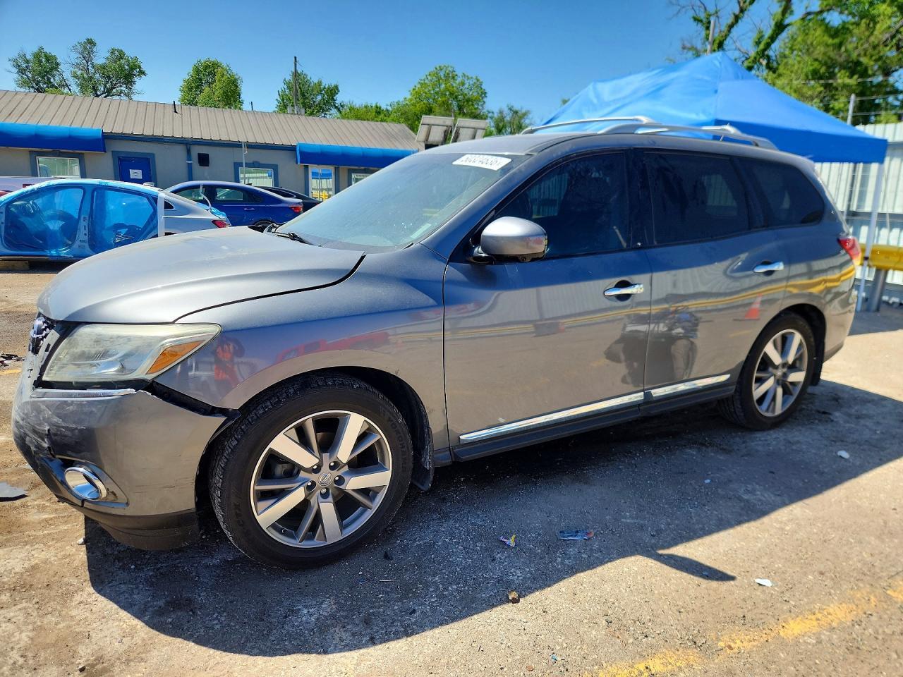 2015 Nissan Pathfinder S - zdjęcie główne