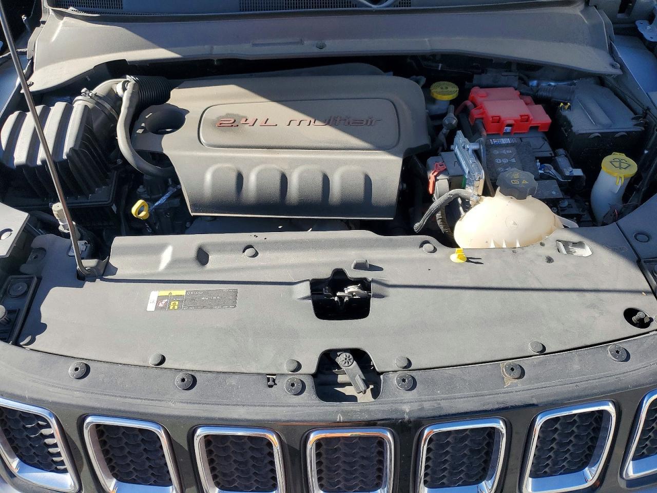 2021 Jeep Compass Limited - zdjęcie 12