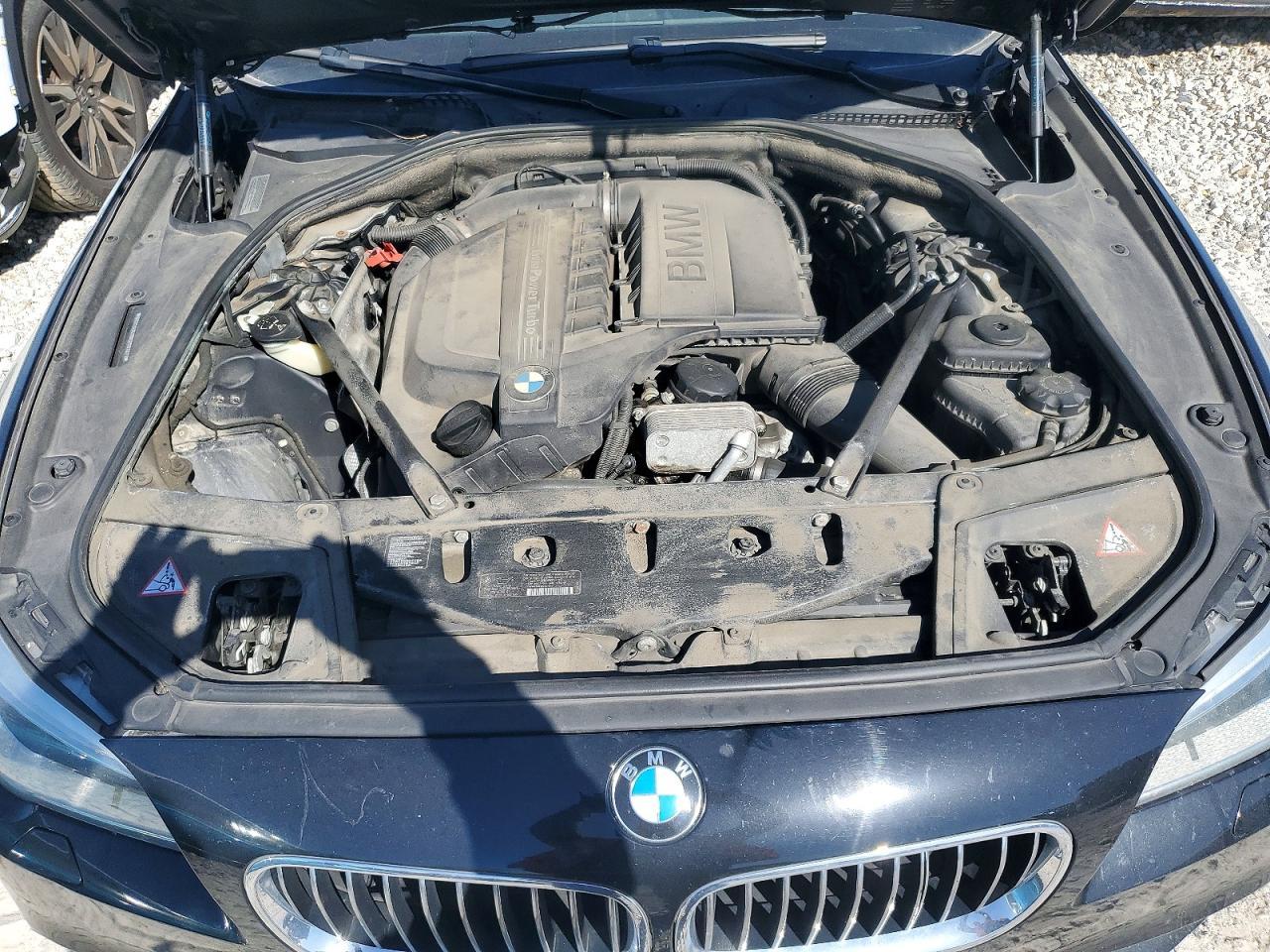 2014 BMW 535 Xi - zdjęcie 11