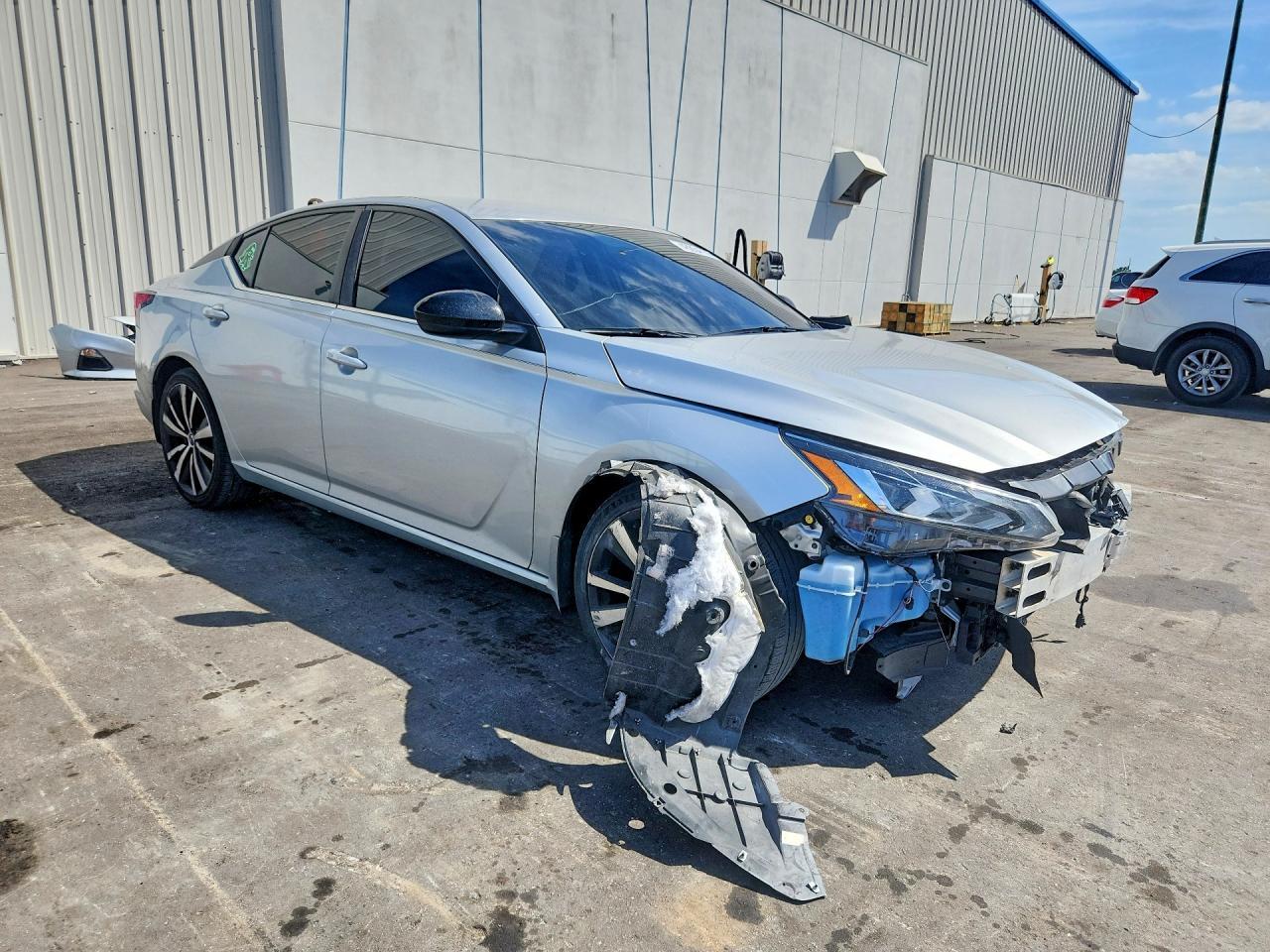 2020 Nissan Altima 2.5 Sr - zdjęcie 4