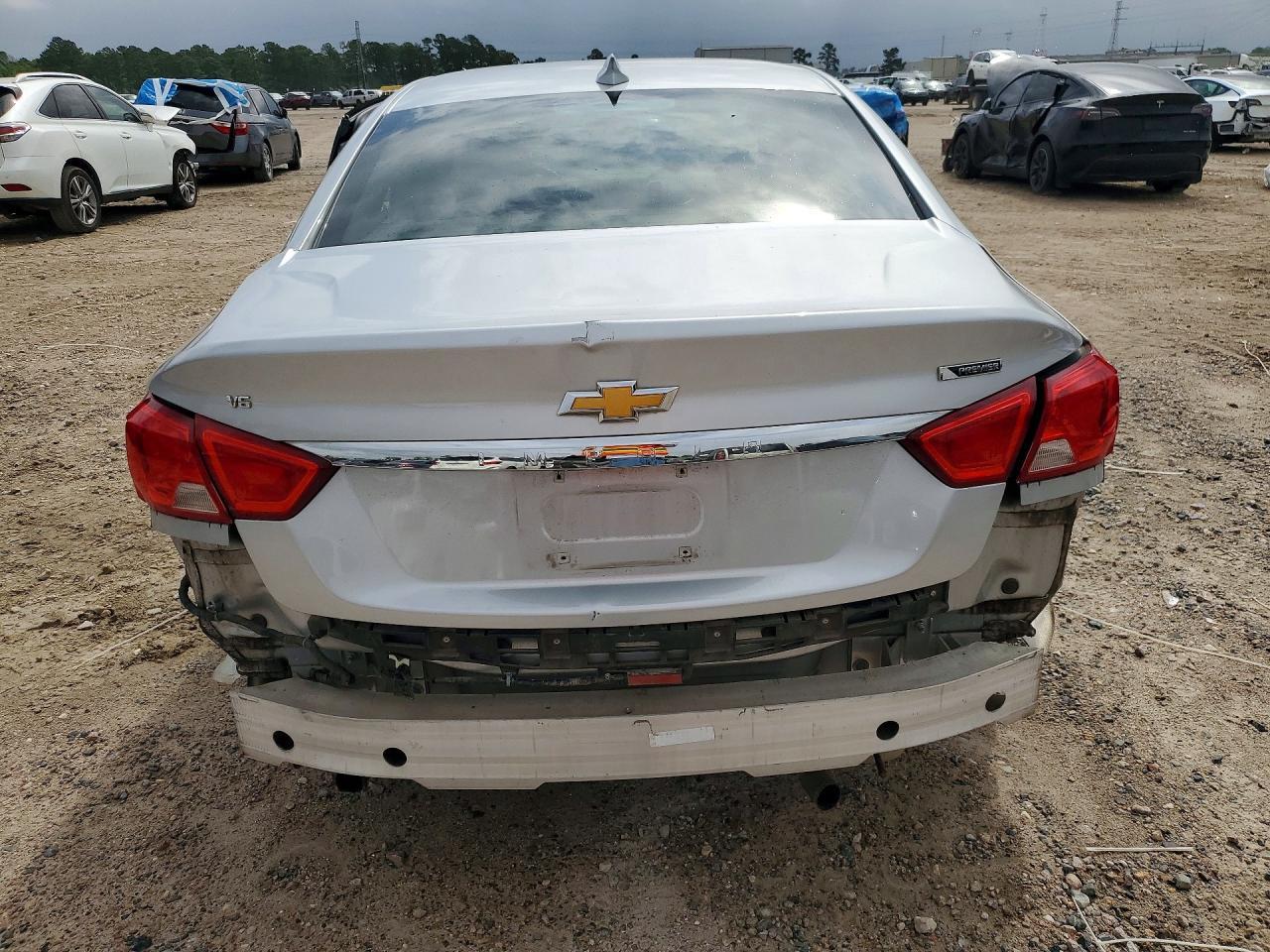 2019 Chevrolet Impala Premier - zdjęcie 6