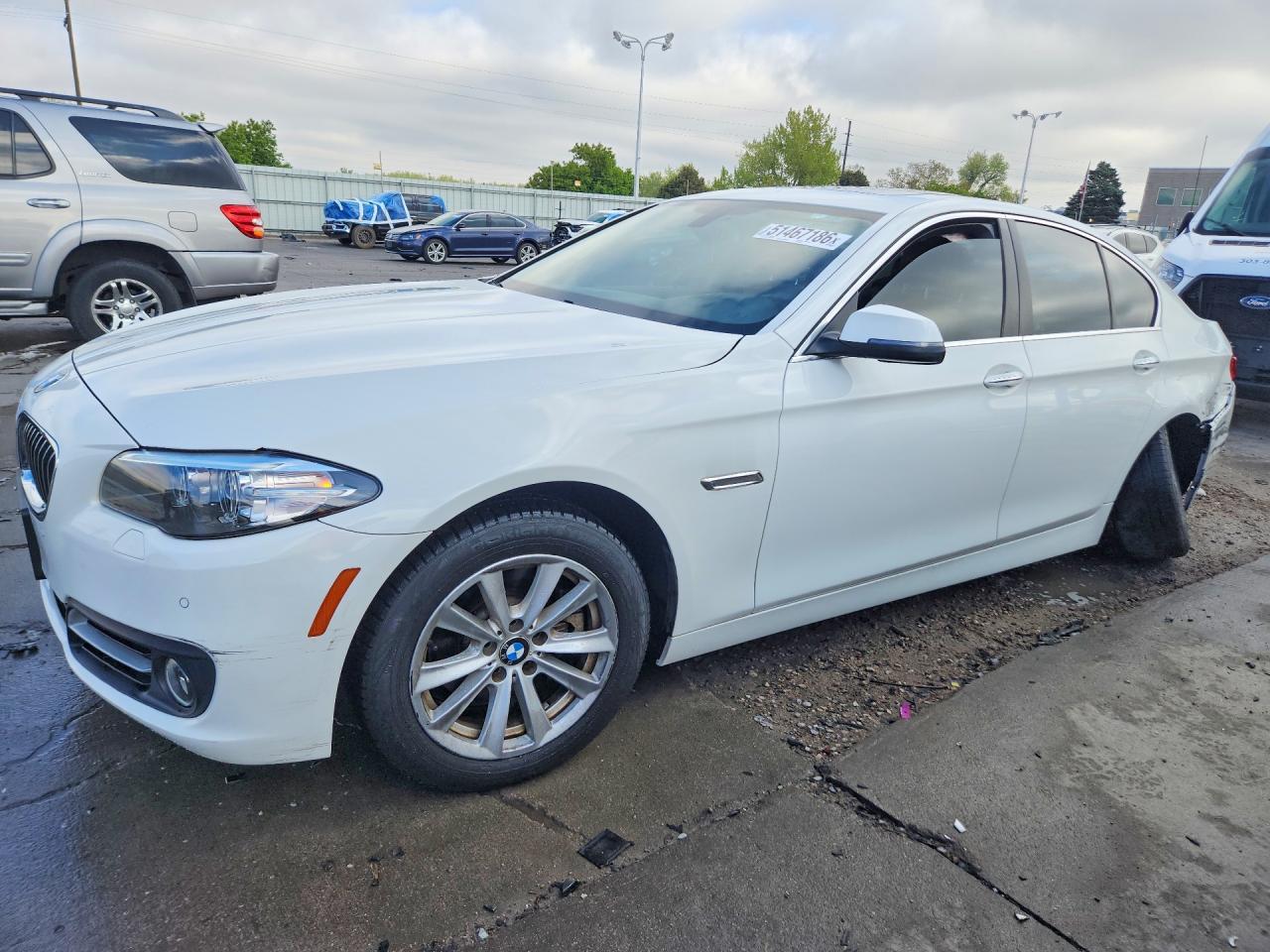 2016 BMW 528 Xi - zdjęcie główne