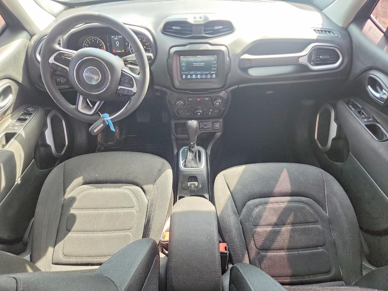 2019 Jeep Renegade Latitude - zdjęcie 8