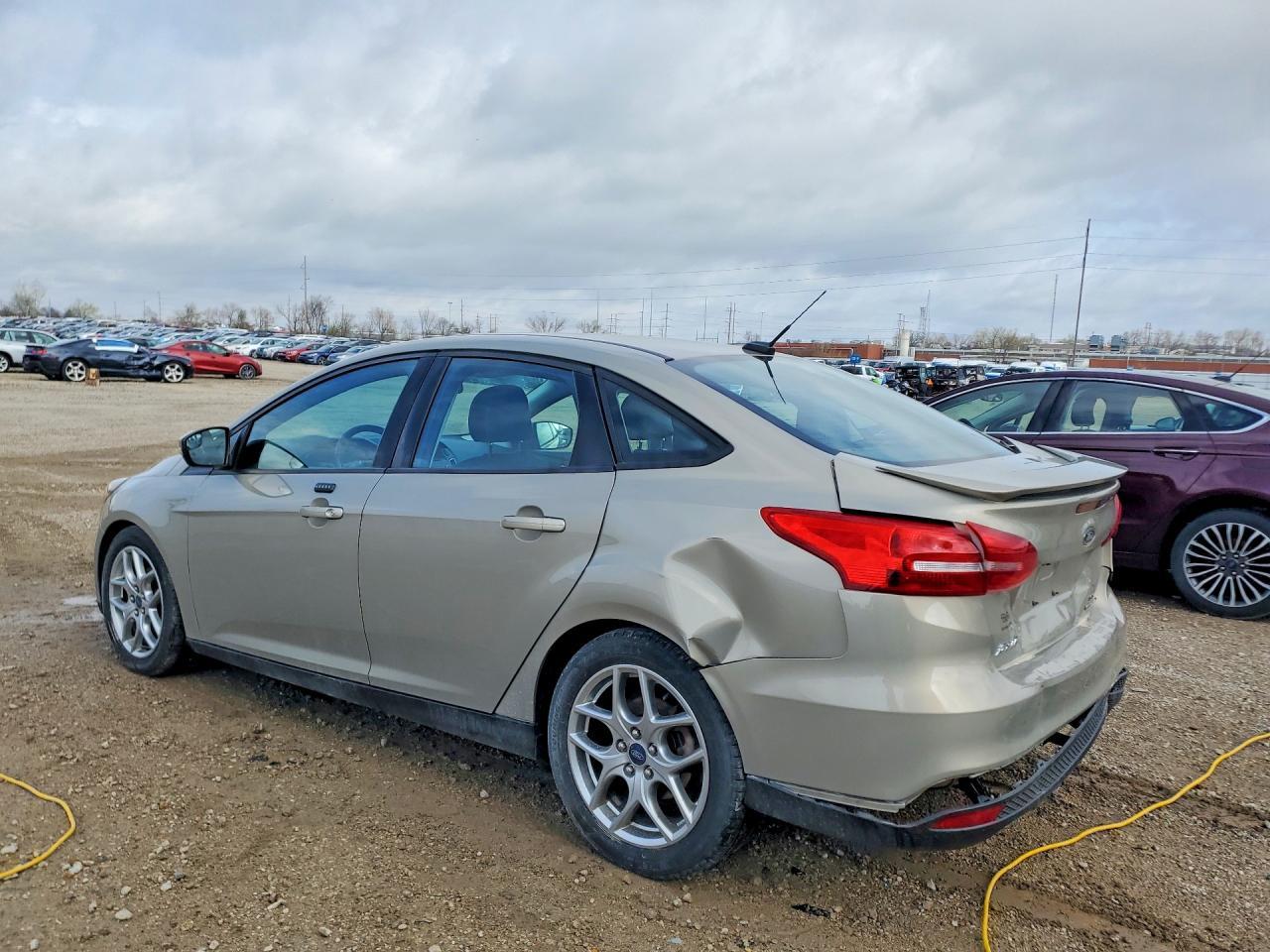 2015 Ford Focus Se - zdjęcie 2