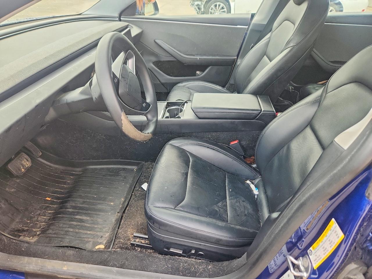 2025 Tesla Model 3 - zdjęcie 7